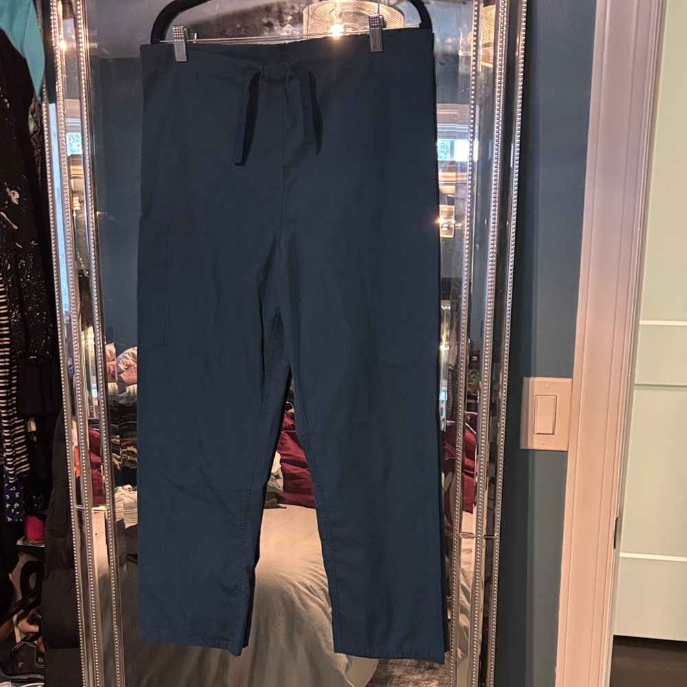 Teal Women’s Scrub Pants - Picture 1 of 2